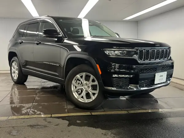2024 Jeep Grand Cherokee — photo 9 | Tuminion Kenya