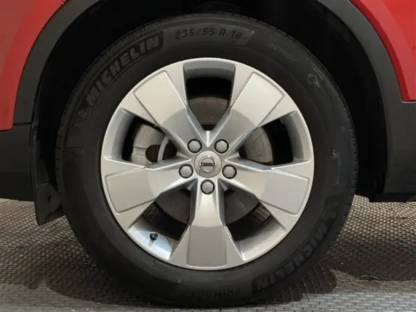 2021 Volvo Xc40 — photo 9 | Tuminion Kenya