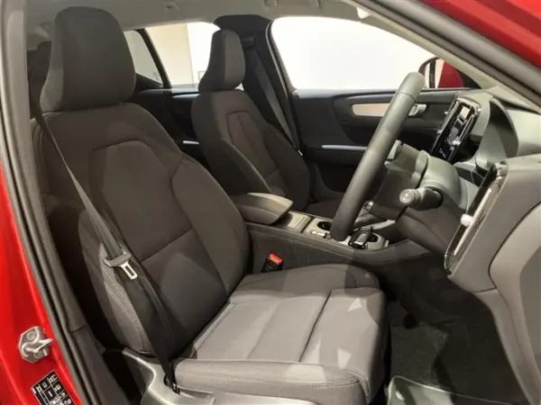 2021 Volvo Xc40 — photo 7 | Tuminion Kenya