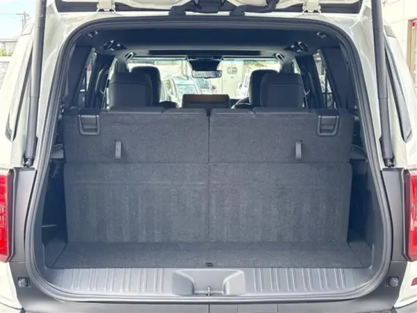 2024 Land Cruiser 250 — photo 7 | Tuminion Kenya