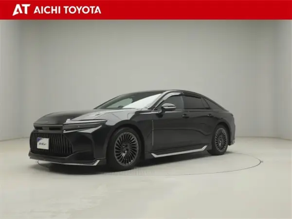 2024 Toyota Crown — photo 1