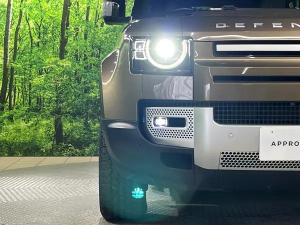 2022 Landrover Defender — photo 9 | Tuminion Kenya