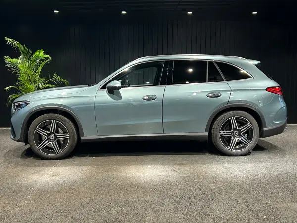 2025 Mercedes-benz Glc — photo 2 | Tuminion Kenya