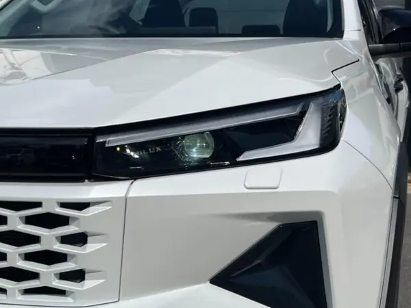 2026 Toyota Hilux — photo 2 | Tuminion Kenya