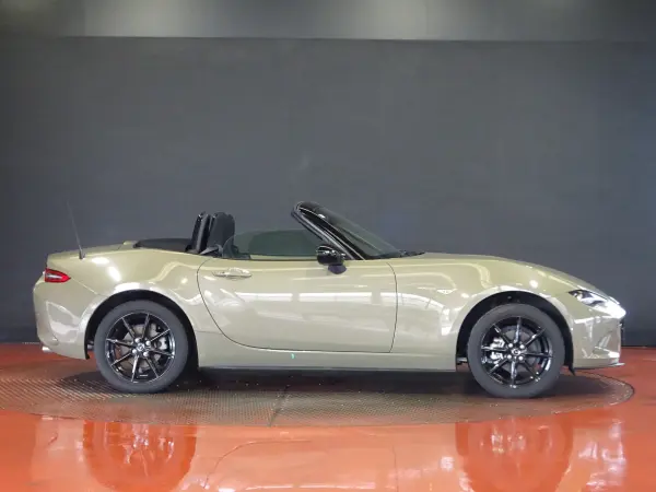 2024 Mazda Roadster — photo 9 | Tuminion Kenya