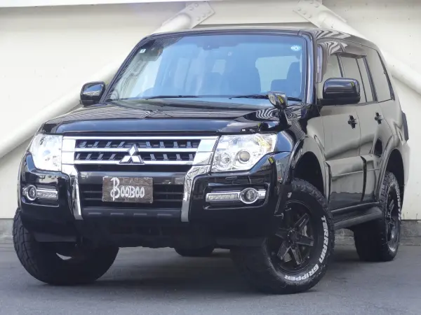 Mitsubishi Pajero 3.2 Long Exceed Diesel Turbo 4WD — 2018, 49,000km, for sale in Kenya