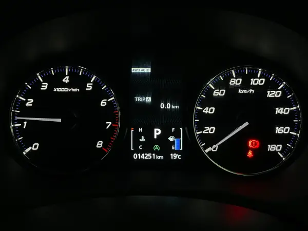 2019 Mitsubishi Outlander — photo 7 | Tuminion Kenya