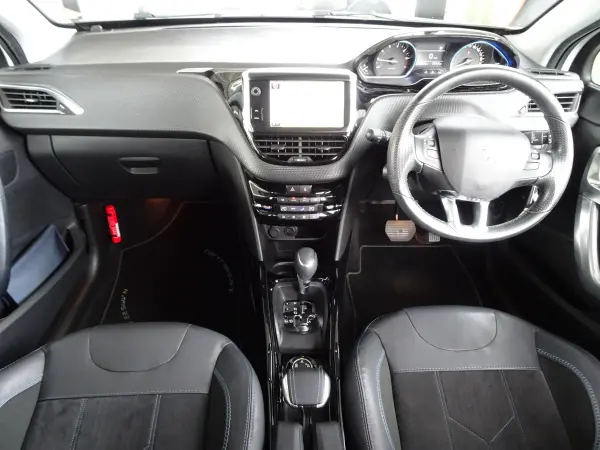 2018 Peugeot 2008 — photo 7 | Tuminion Kenya