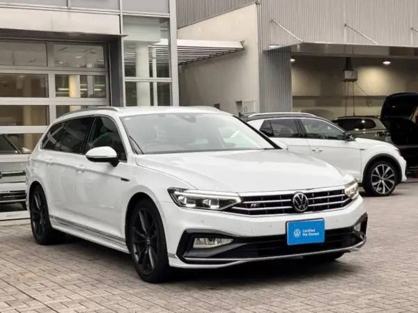 2023 Volkswagen Passat — photo 3 | Tuminion Kenya