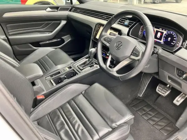 2023 Volkswagen Passat — photo 8 | Tuminion Kenya