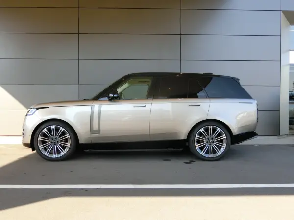 2024 Landrover Rangerover — photo 9 | Tuminion Kenya