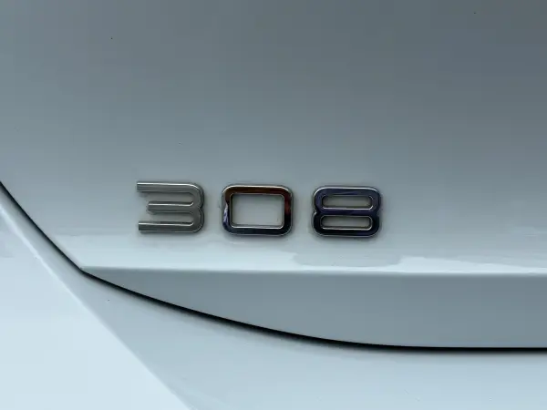 2024 Peugeot 308 — photo 7 | Tuminion Kenya