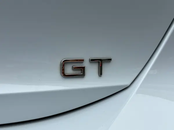 2024 Peugeot 308 — photo 8 | Tuminion Kenya