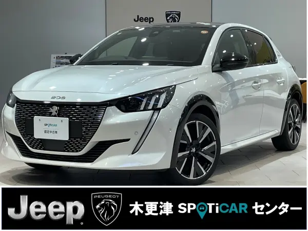 Peugeot 208 GT Line (Pearl White) — 2020, 32,000km, for sale in Kenya