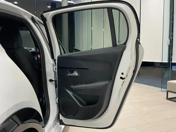 2020 Peugeot 208 — photo 9 | Tuminion Kenya