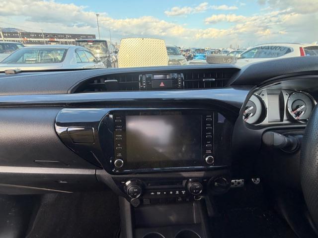 2022 TOYOTA HILUX GR SPORTS