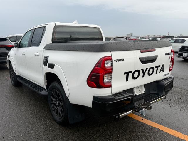 2022 TOYOTA HILUX GR SPORTS